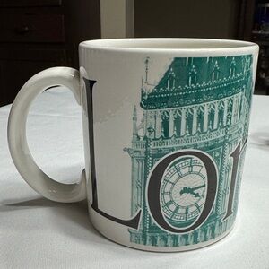 Starbucks 2002 London City stoneware 20oz mug.